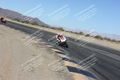 media/Dec-01-2025-Moto Forza (Mon) [[2daa91e15f]]/2-Intermediate Group/Session 4 (Turn 10 Inside)/